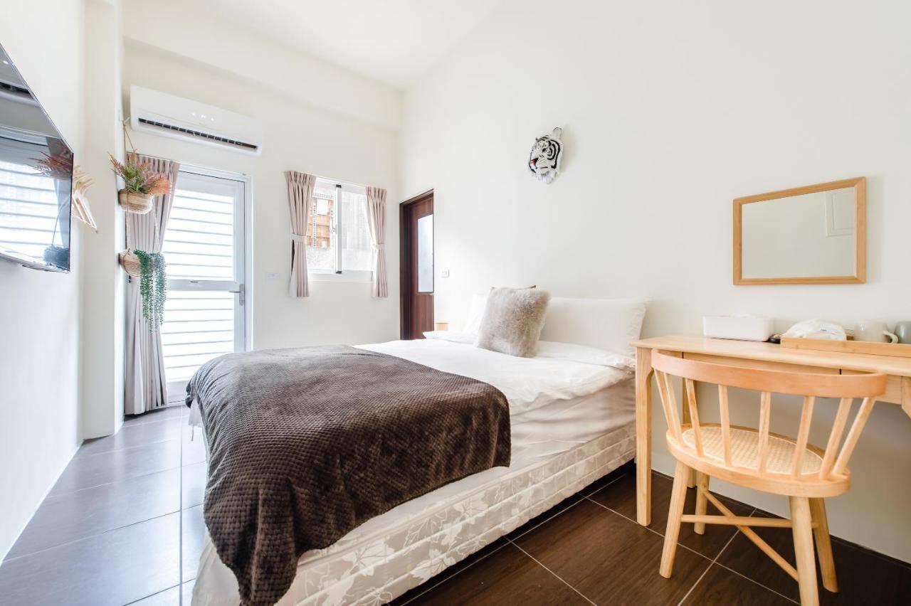 Taitung Bear Station Inn Bagian luar foto